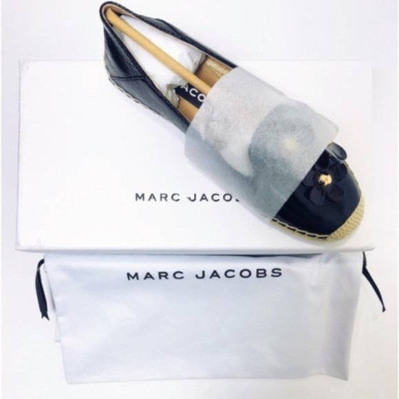 SOLD Marc Jacobs Black Leather Daisy Flat Espadril - Picture 6 of 8